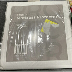 ⚡️Premium mattress protector - White (Twin XL)